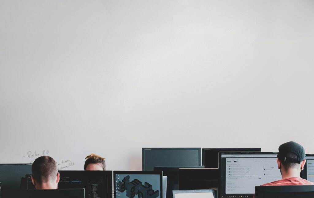 The Onboarding Gap: What New Hires Need Is Employee Onboarding Systems